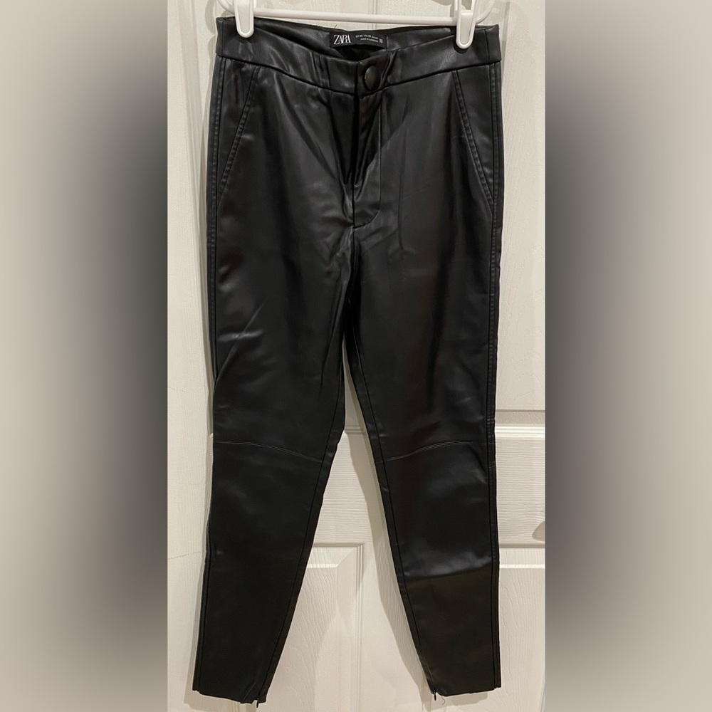 ZARA Faux Leather Skinny Pants Zipper Ankles Size XS
